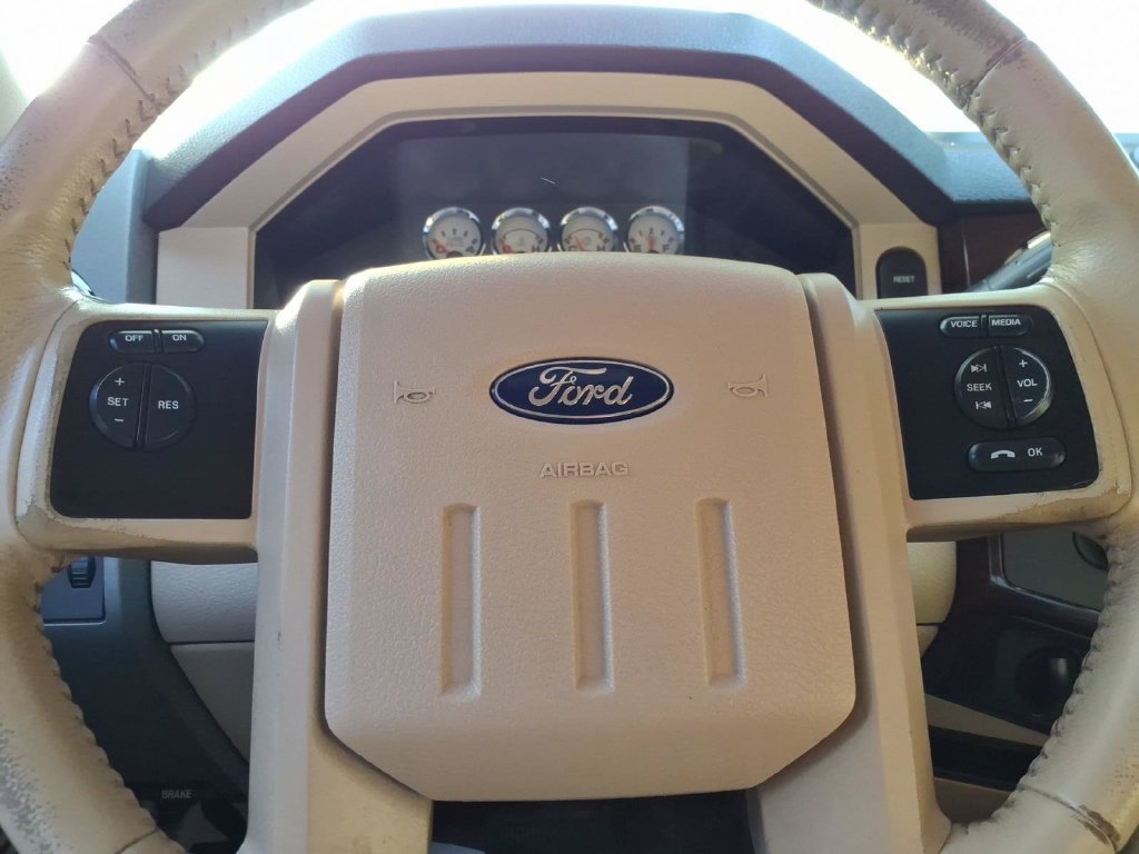 Used 2010 Ford F350 Lariat AWD/4WD image 21