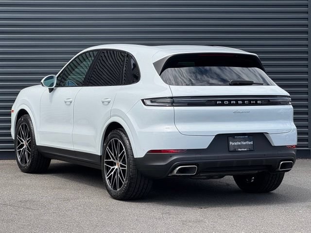 New 2026 Porsche Cayenne AWD/4WD image 3