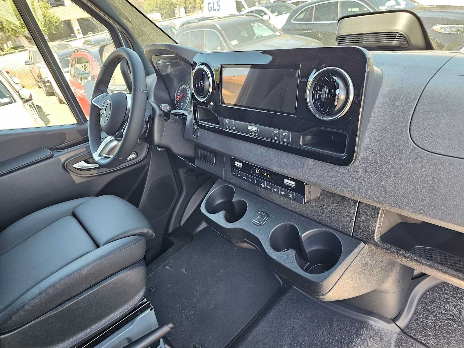 New 2026 Mercedes-Benz Sprinter 2500 image 11