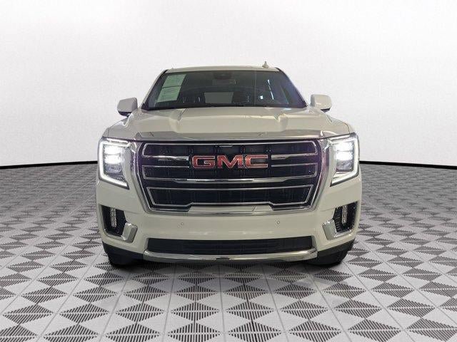 Used 2024 GMC Yukon SLT RWD image 2