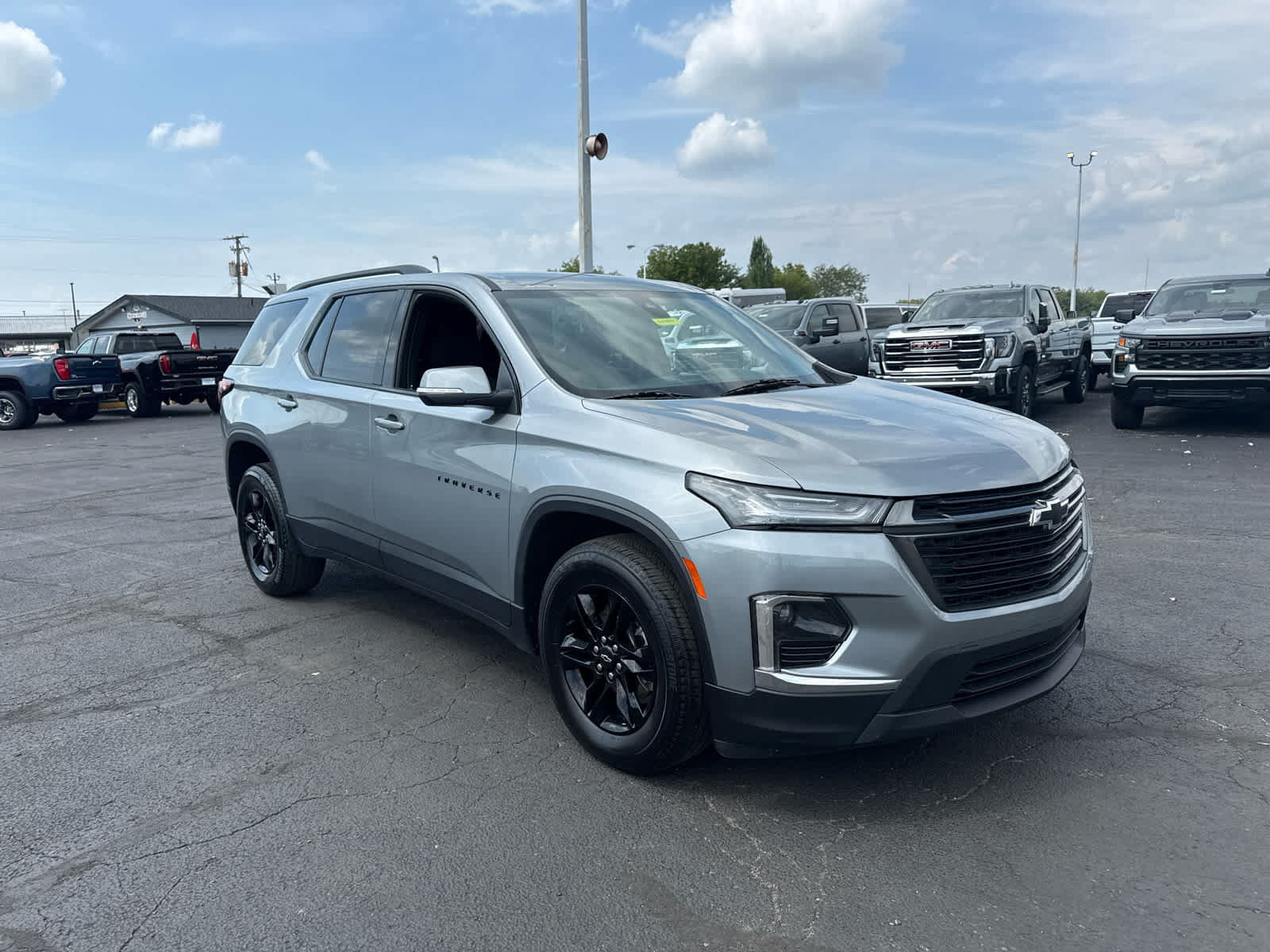 Certified 2023 Chevrolet Traverse LT FWD image 7