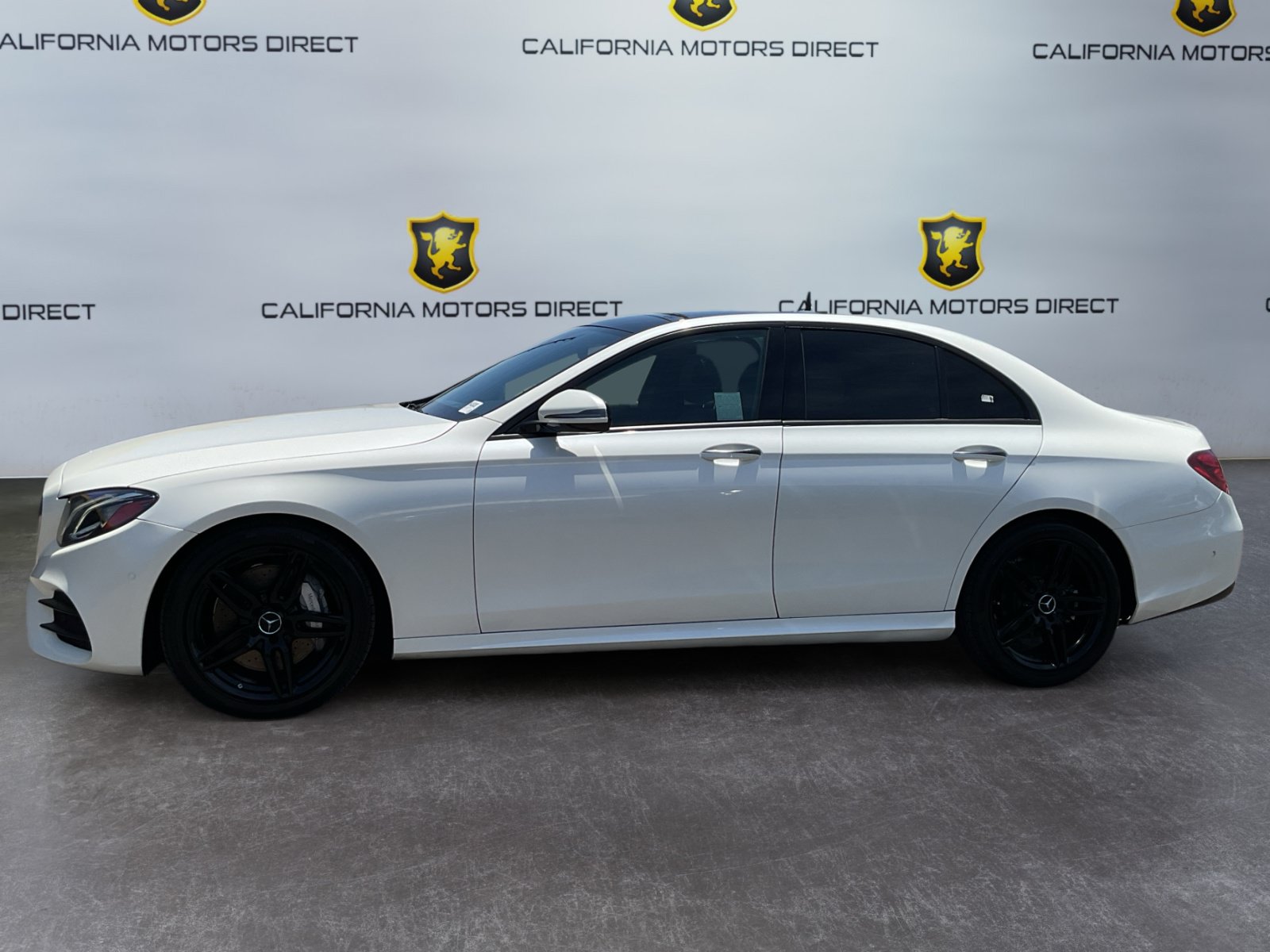 Used 2017 Mercedes-Benz E 300 image 8