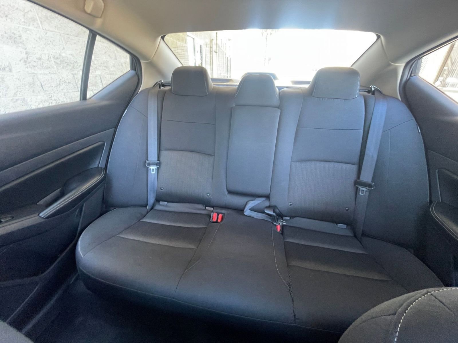 Used 2025 Nissan Altima 2.5 SV FWD image 40