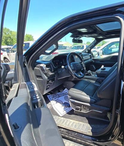 Used 2024 Ford F150 Lariat w/ Equipment Group 502A High AWD/4WD image 12