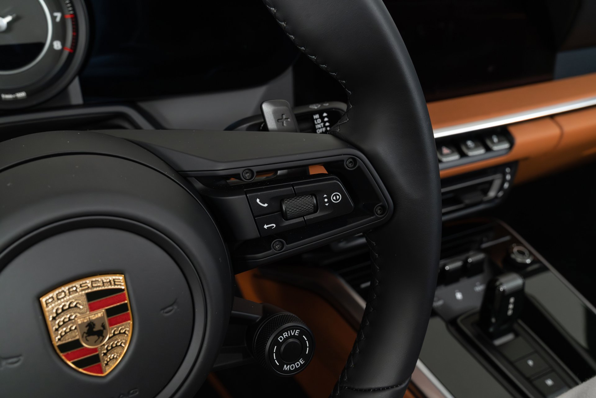 Used 2024 Porsche 911 Turbo image 24