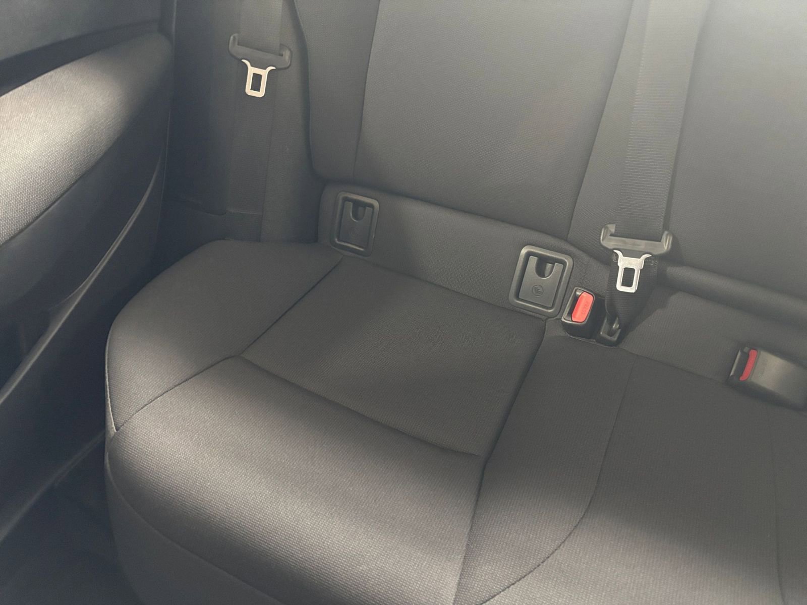 Used 2025 Toyota Corolla LE image 38