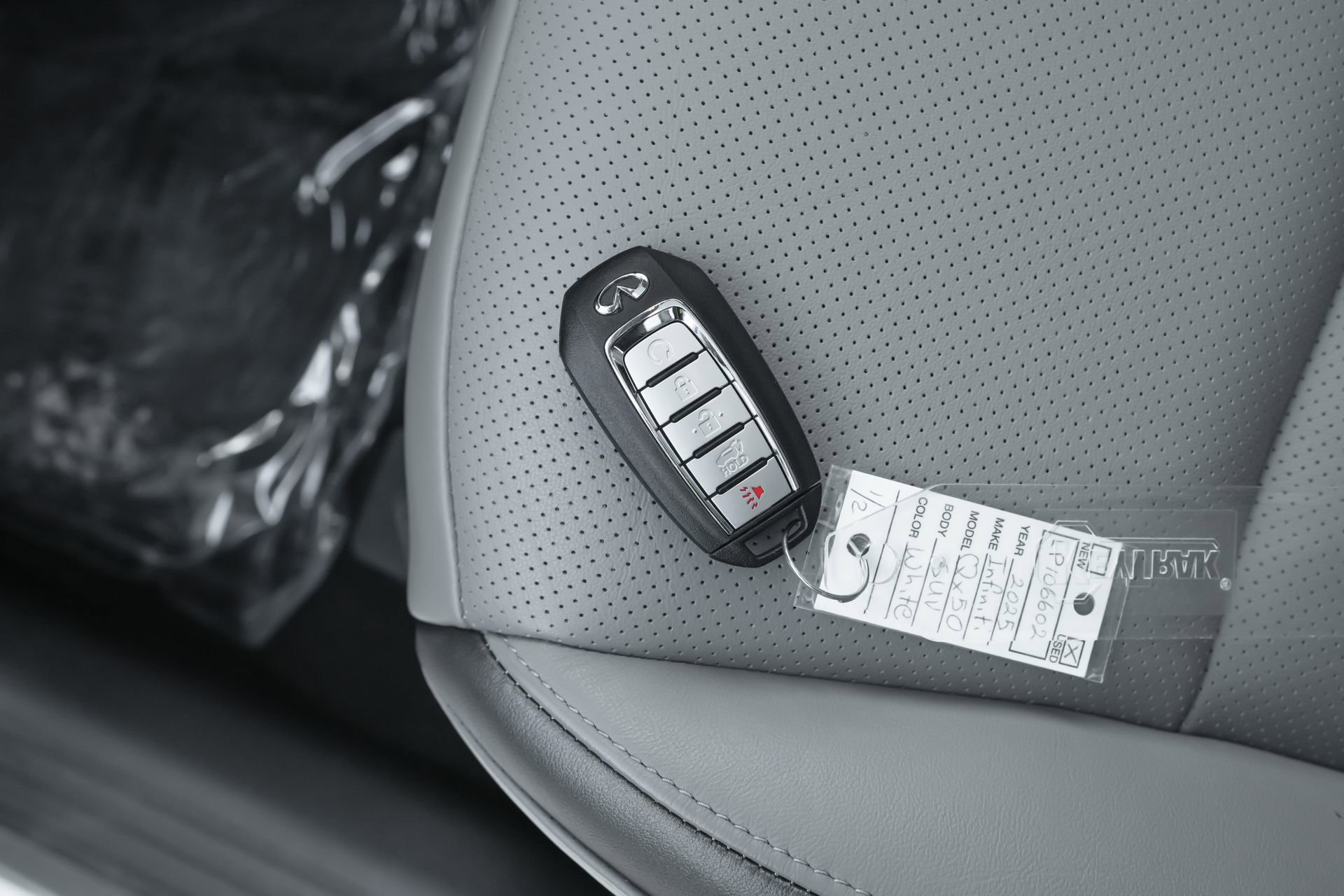 Used 2025 INFINITI QX50 Luxe image 41