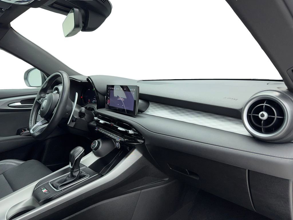 New 2024 Alfa Romeo Tonale Veloce image 21