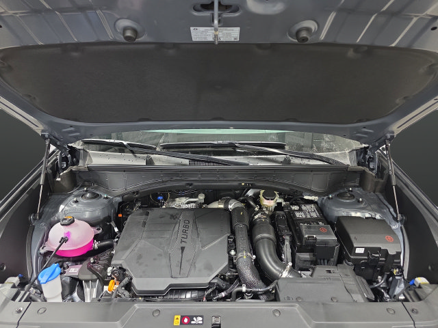 Certified 2026 Hyundai Santa Fe SE AWD/4WD image 36