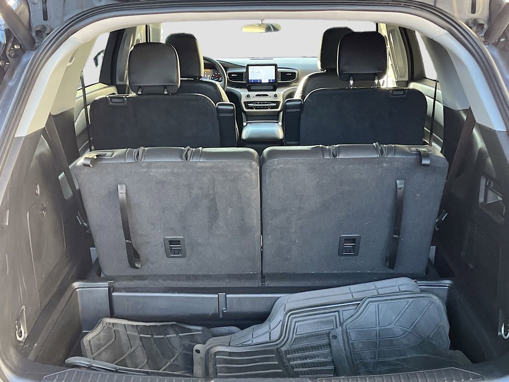 Used 2024 Ford Explorer XLT w/ Equipment Group 202A image 24