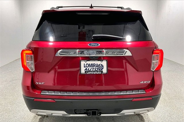 Used 2021 Ford Explorer XLT image 6