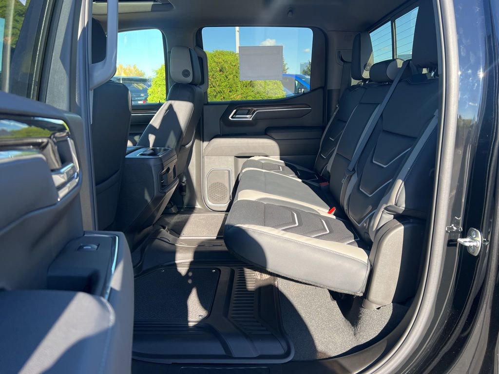 New 2025 Chevrolet Silverado 1500 RST w/ Convenience Package II image 24