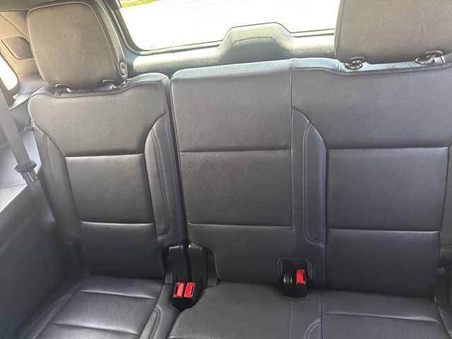 Used 2025 Chevrolet Tahoe LT AWD/4WD image 24
