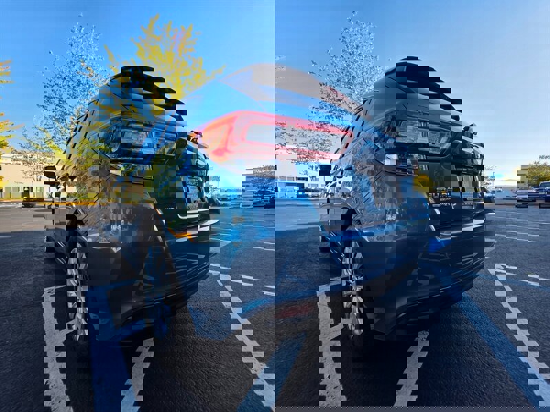 Used 2018 Subaru Impreza 2.0i image 12