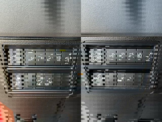 Used 2025 Toyota Tundra Platinum image 27