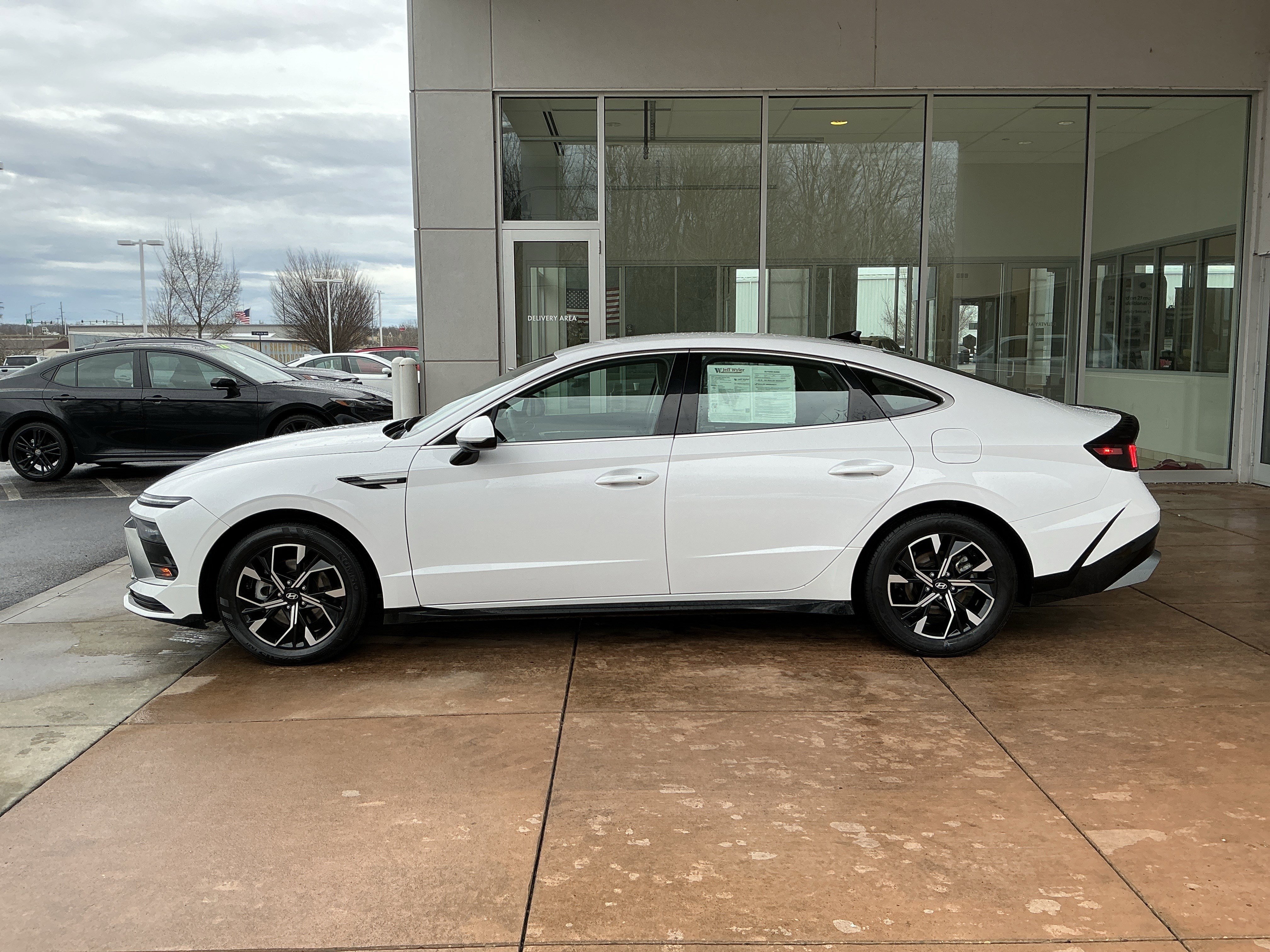 Used 2025 Hyundai Sonata SEL image 19