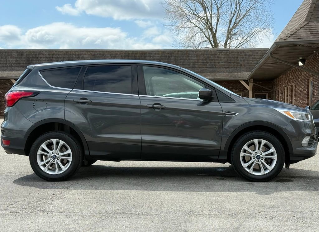 Used 2019 Ford Escape SE AWD/4WD image 6