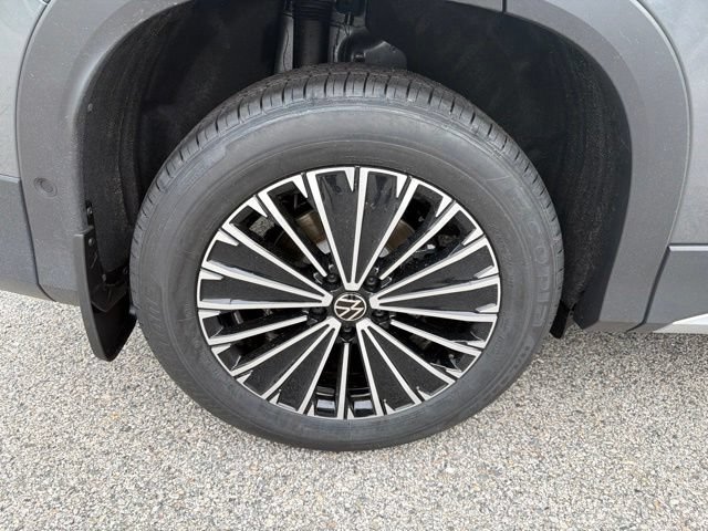New 2026 Volkswagen Tiguan S AWD/4WD image 19