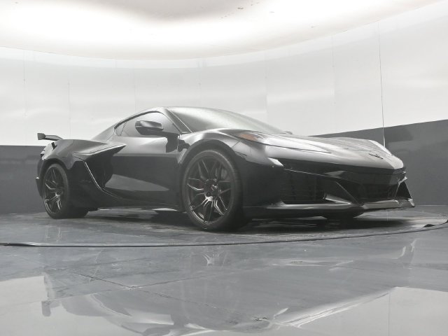 Used 2024 Chevrolet Corvette Z06 RWD image 52