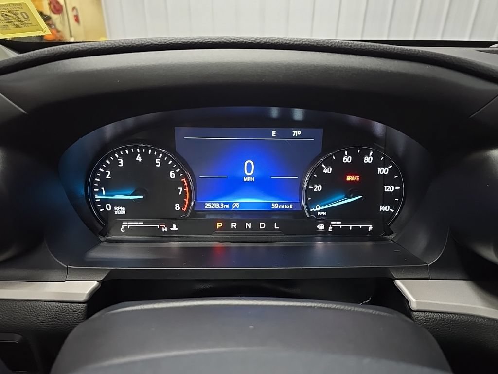 Used 2024 Ford Explorer XLT w/ Equipment Group 202A AWD/4WD image 27