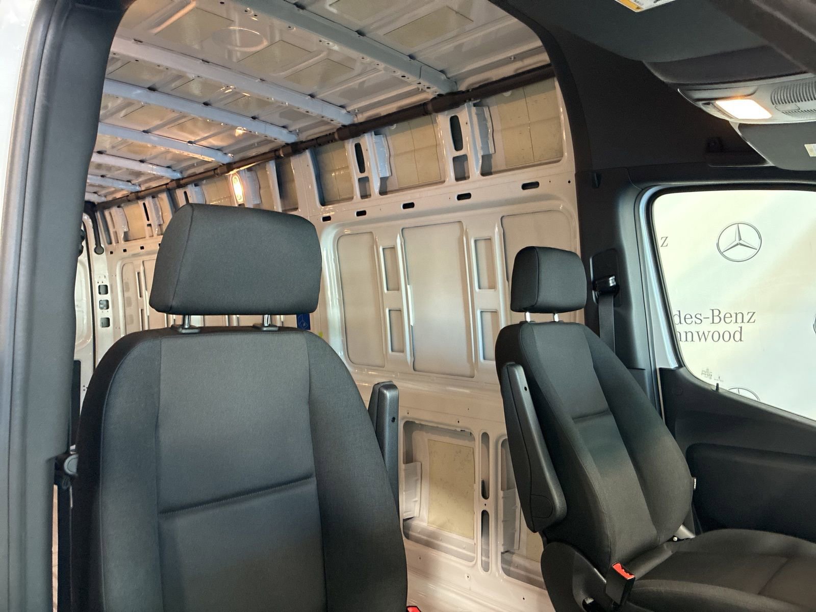 New 2025 Mercedes-Benz Sprinter 4500 image 15