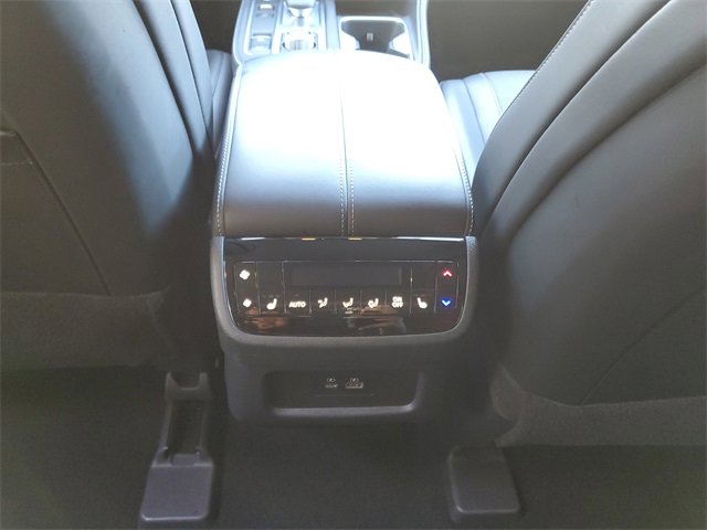 Used 2025 INFINITI QX60 Luxe w/ Lighting Package (N94) image 15