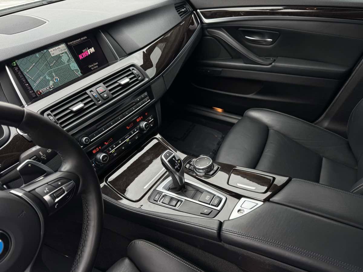 Used 2016 BMW 535i Sedan RWD image 16