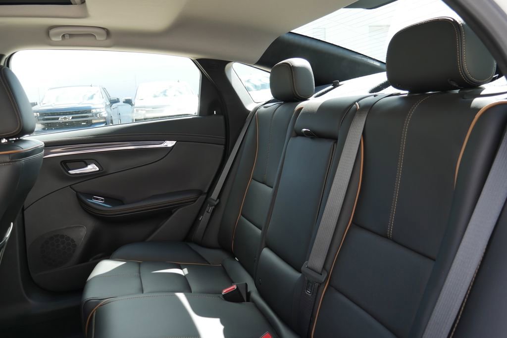 Used 2018 Chevrolet Impala Premier w/ Premier Confidence Package image 31