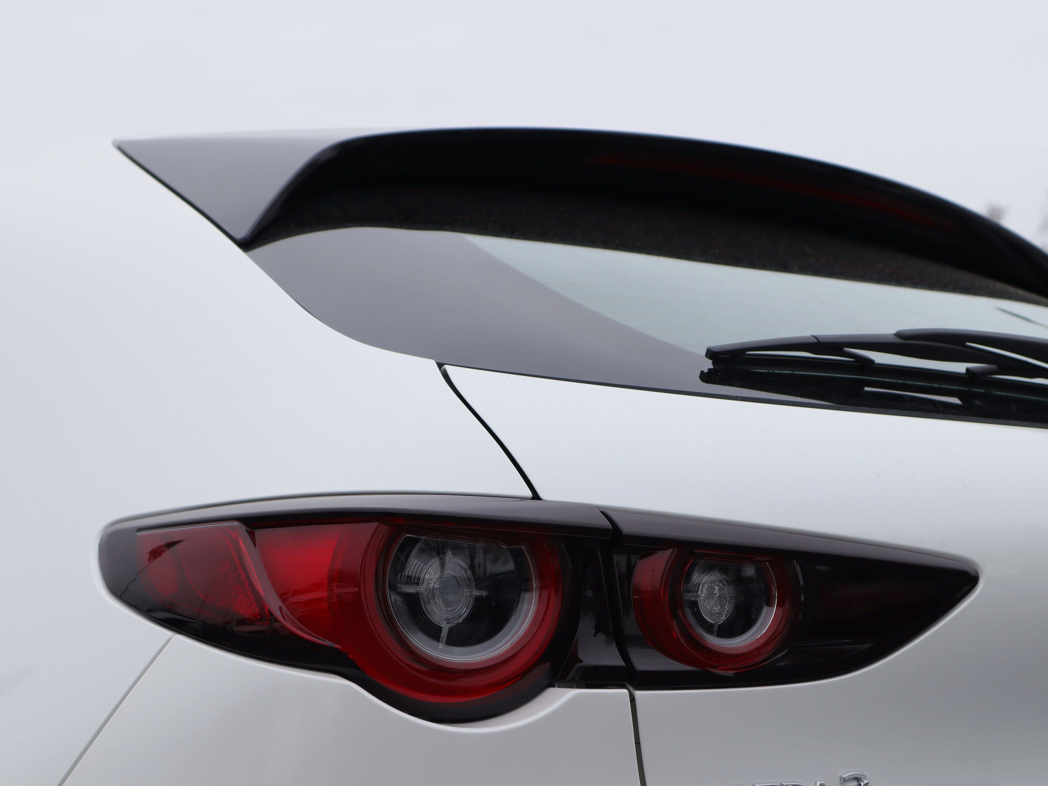 New 2026 MAZDA MAZDA3 2.5 S Hatchback w/ Premium Pkg image 27