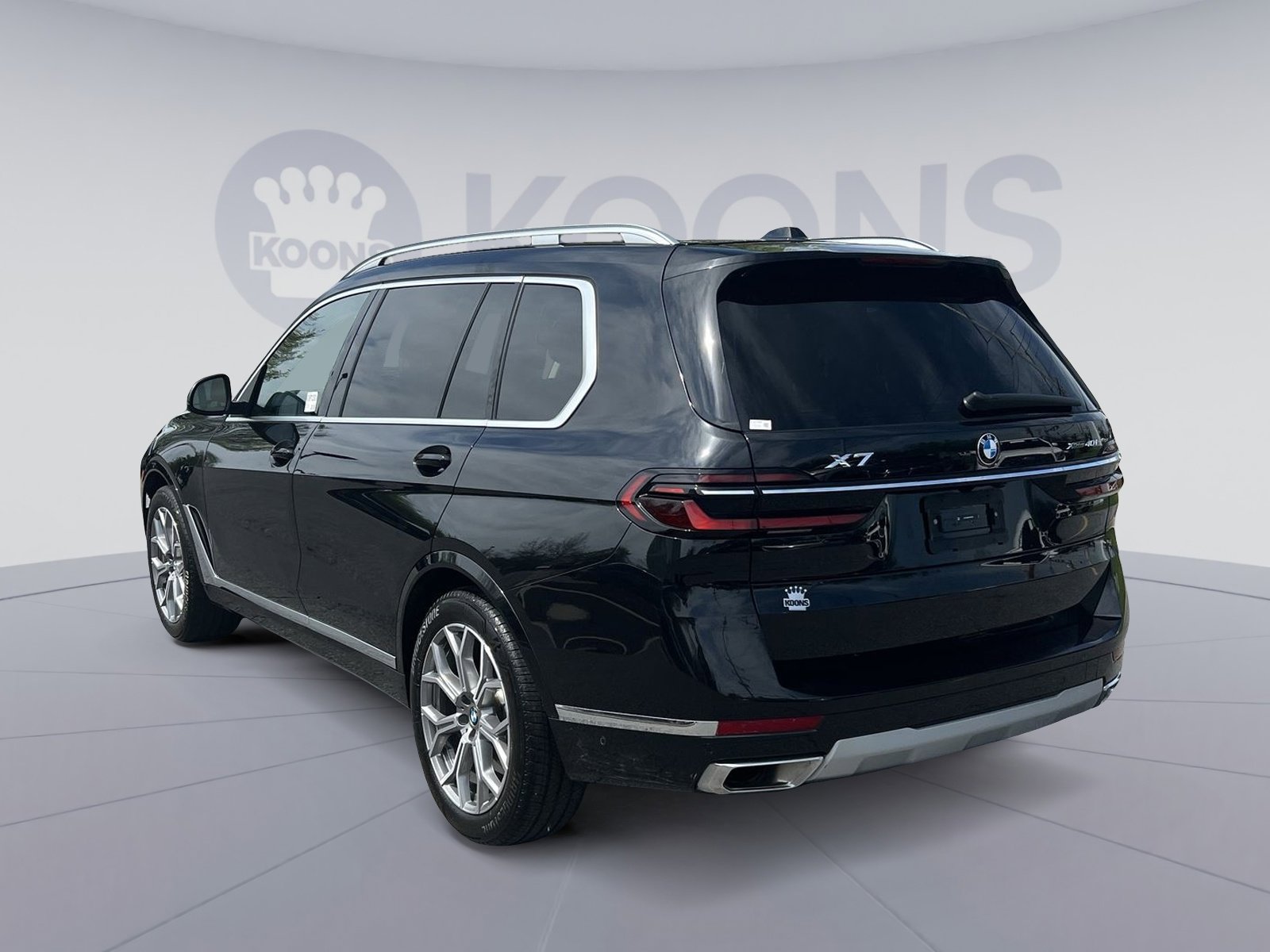 Used 2024 BMW X7 xDrive40i w/ Premium Package image 14