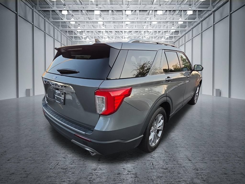 Used 2024 Ford Explorer Limited RWD image 8