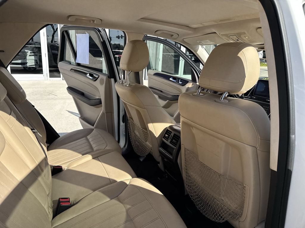 Used 2016 Mercedes-Benz GLE 350 w/ Premium Package image 33