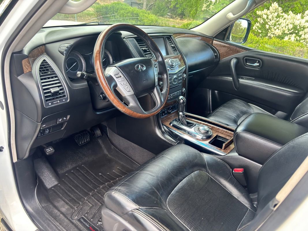 Used 2015 INFINITI QX80 Luxe w/ 22" Wheel Package AWD/4WD image 23