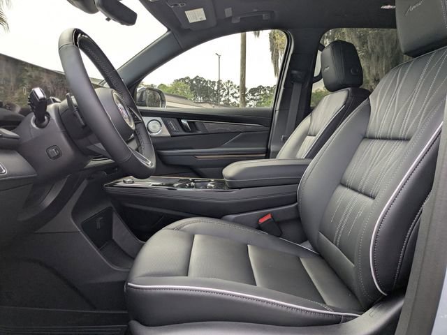New 2026 Buick Enclave Avenir w/ Super Cruise Package FWD image 22