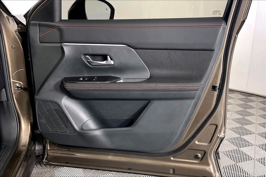 New 2027 Nissan Kicks SV w/ Rock Creek Edition AWD/4WD image 19