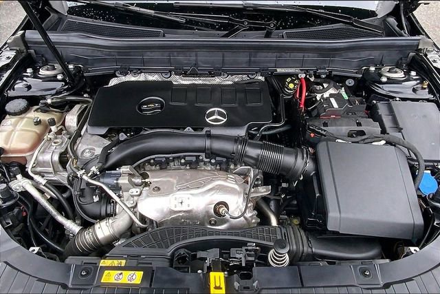 Certified 2023 Mercedes-Benz GLB 250 4MATIC image 26