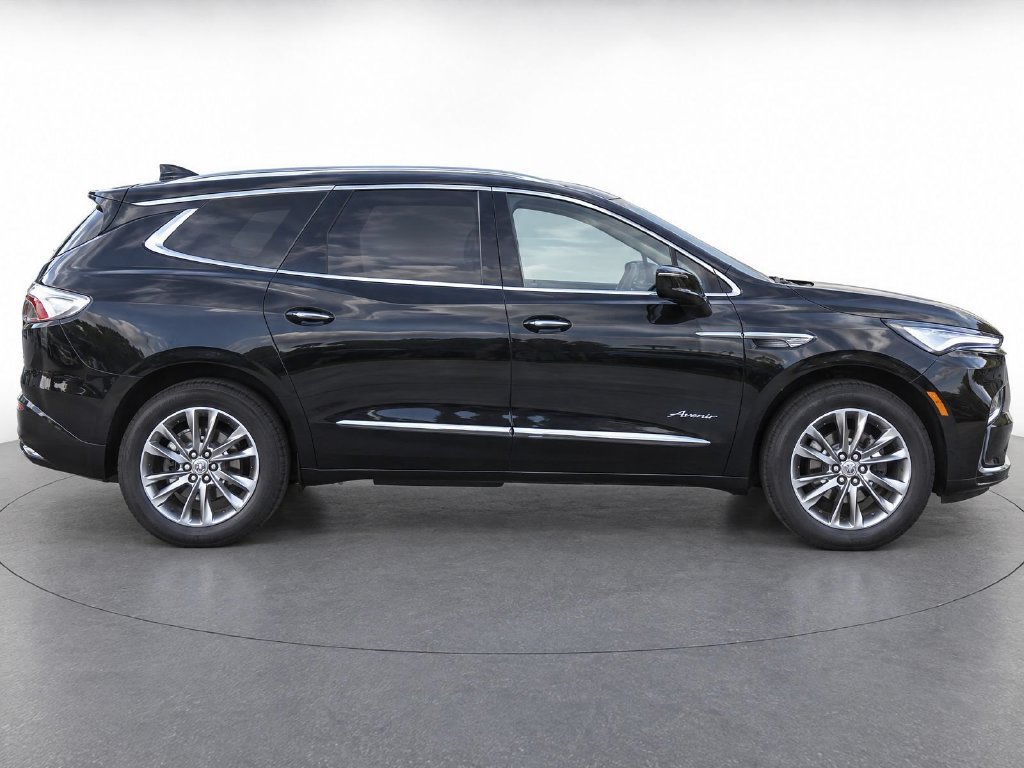 Certified 2023 Buick Enclave Avenir w/ Trailering Package, 5000 lbs. AWD/4WD image 9