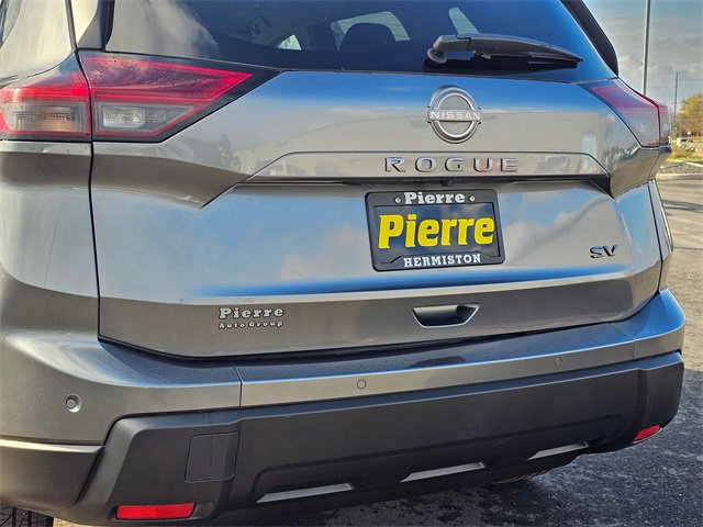 Used 2024 Nissan Rogue SV image 7