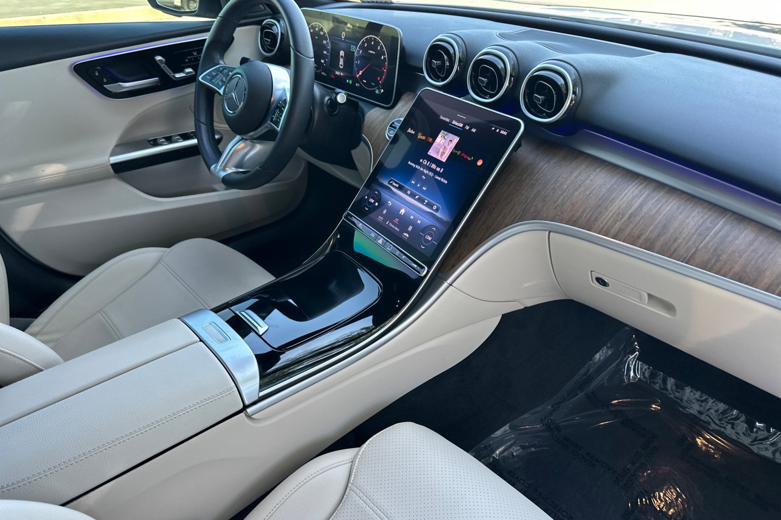 Certified 2024 Mercedes-Benz C 300 4MATIC Sedan image 15