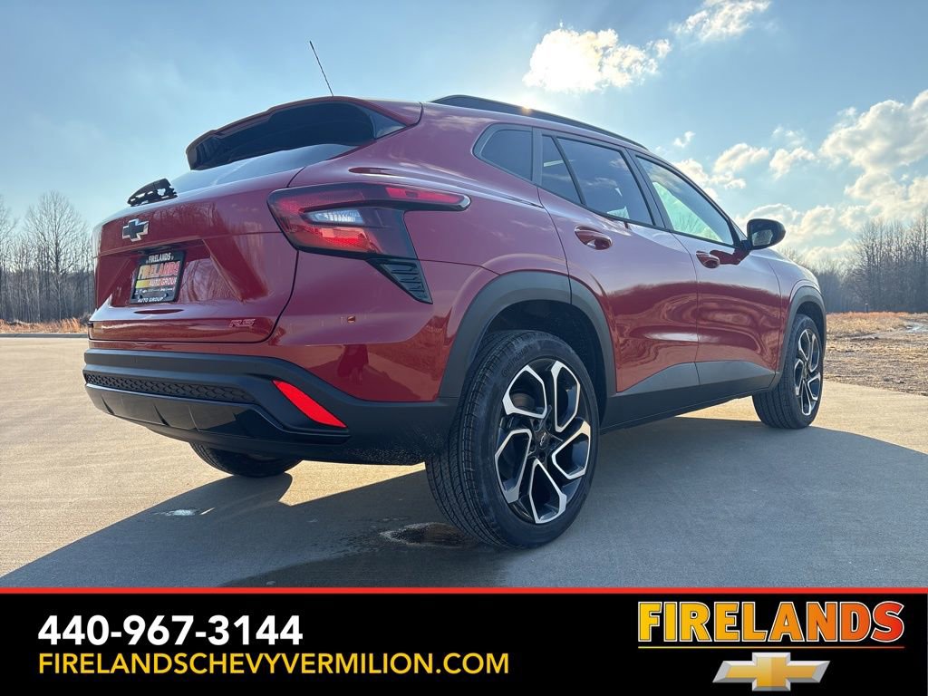 New 2026 Chevrolet Trax RS w/ Sunroof Package image 9