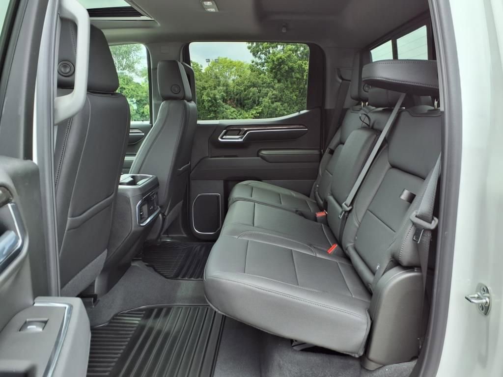 New 2025 Chevrolet Silverado 1500 LTZ w/ LTZ Premium Package image 5