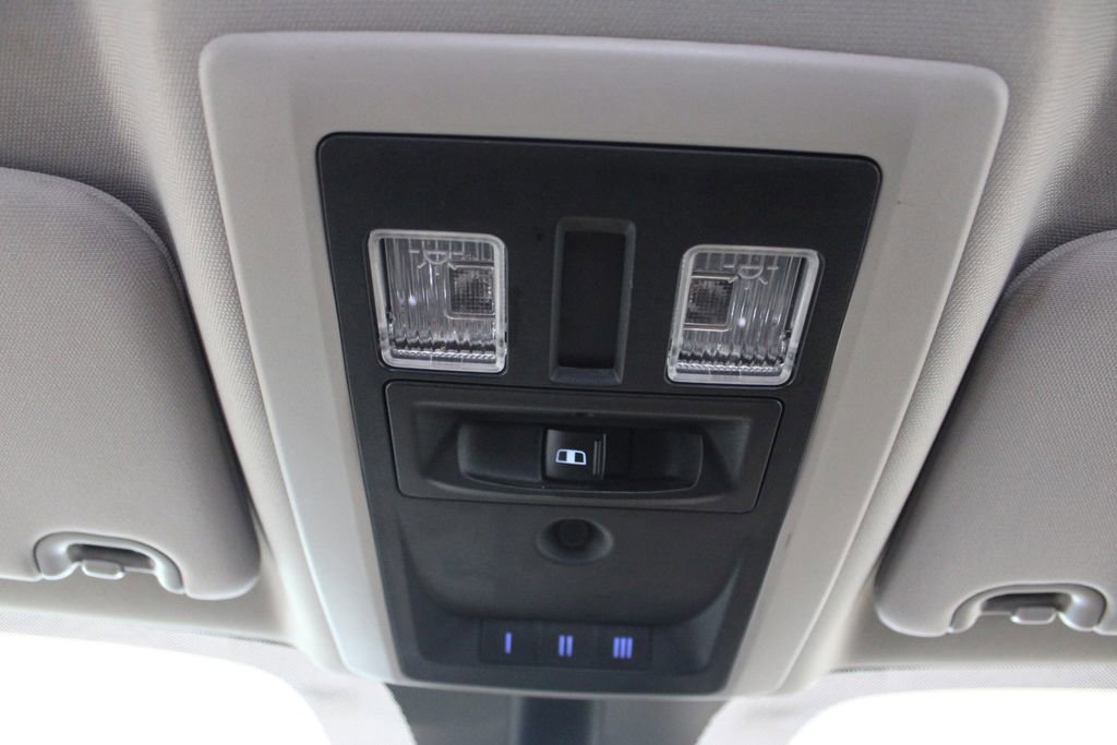 Used 2014 RAM 2500 Laramie w/ Black Appearance Group AWD/4WD image 37