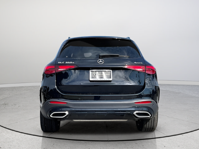 New 2025 Mercedes-Benz GLC 350e 4MATIC image 4