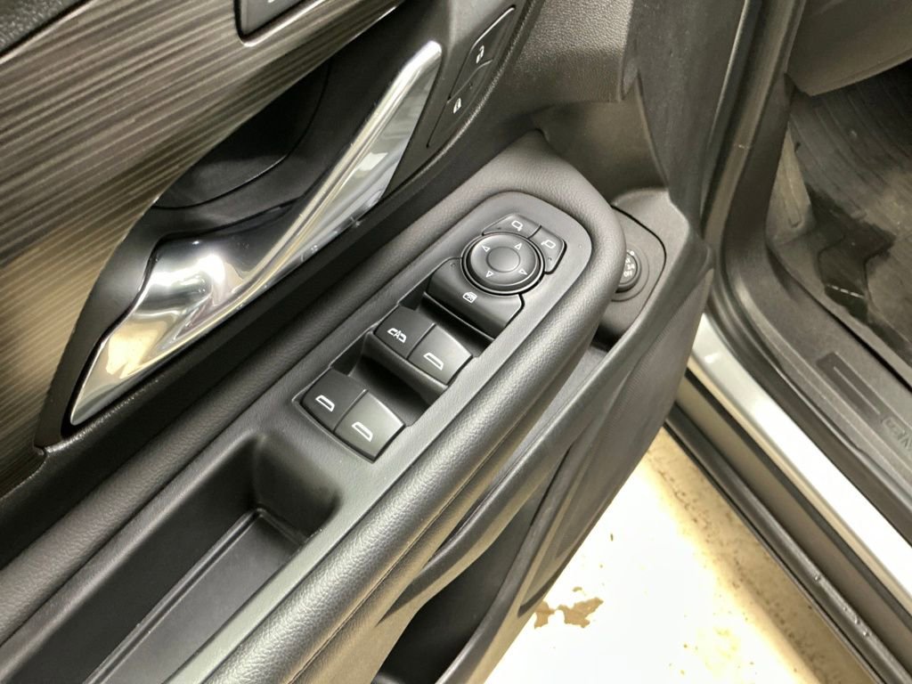Certified 2023 GMC Terrain SLT w/ LPO, Floor Liner Package AWD/4WD image 15