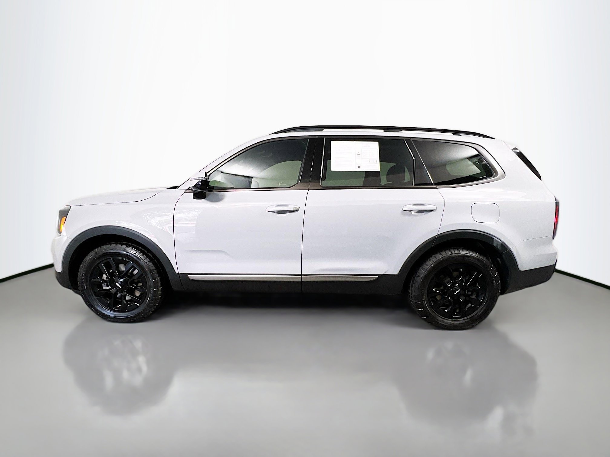 Used 2023 Kia Telluride SX X-Pro AWD/4WD image 9