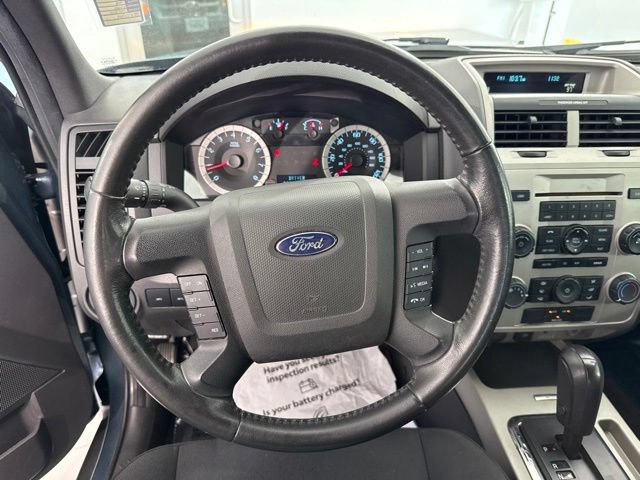 Used 2011 Ford Escape XLT w/ 201A Rapid Spec Order Code FWD image 27