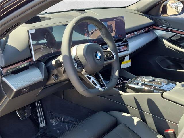 New 2027 BMW 530i w/ M Sport Package RWD image 3