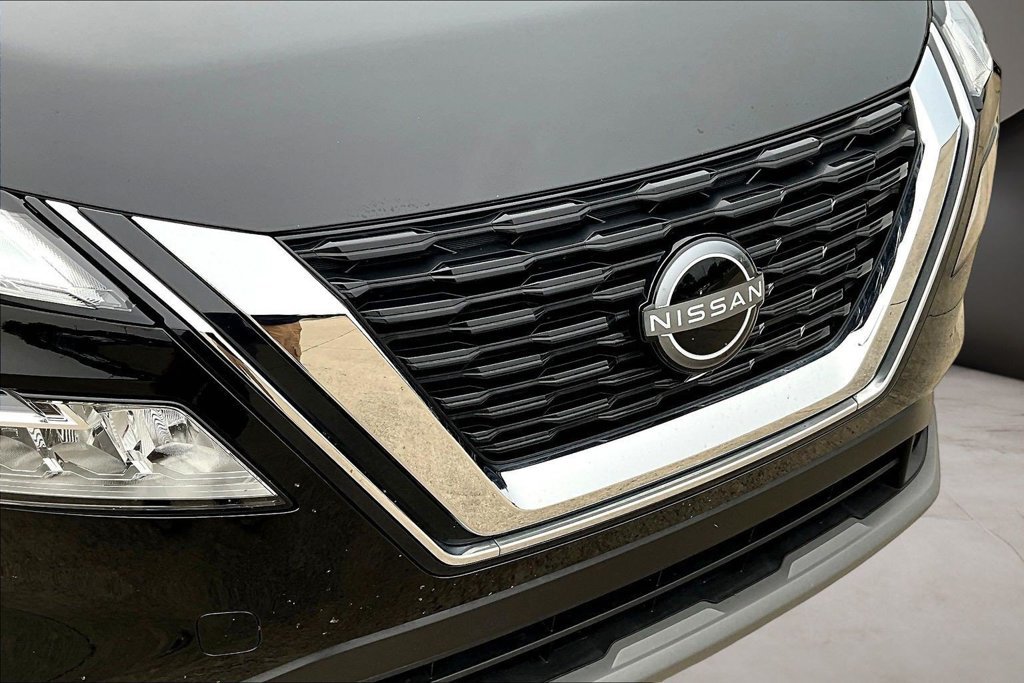 Certified 2023 Nissan Rogue SV AWD/4WD image 32