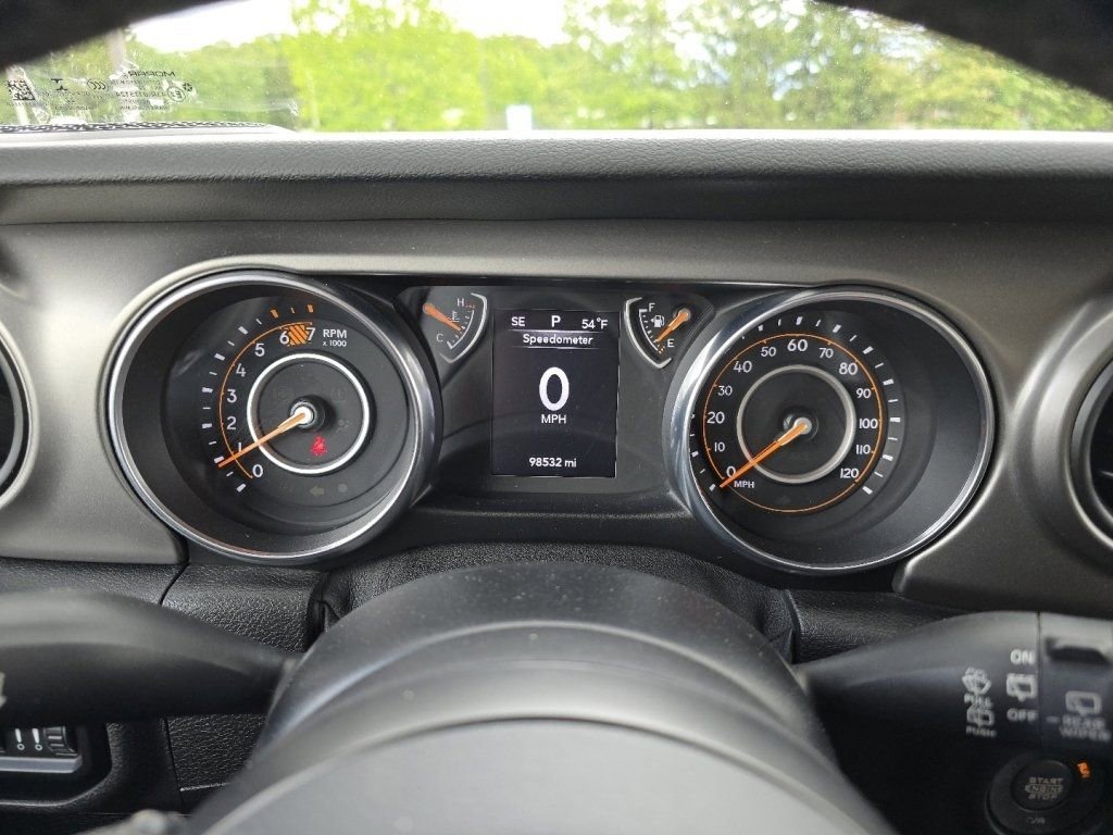 Used 2020 Jeep Wrangler Sport AWD/4WD image 25
