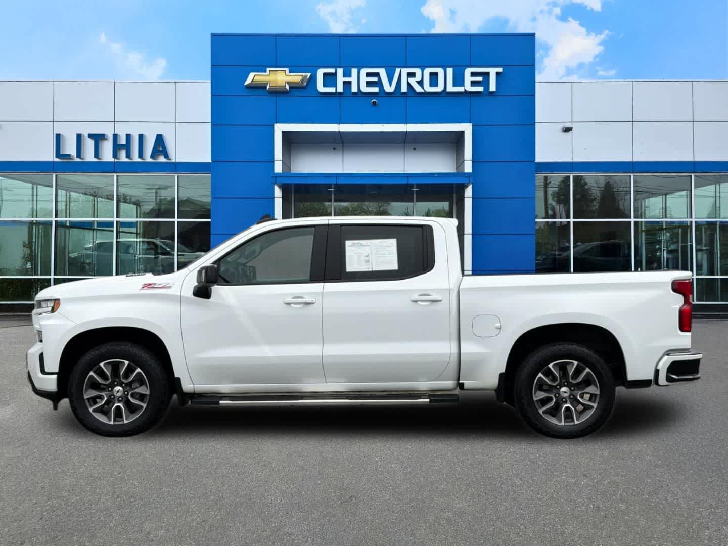 Used 2022 Chevrolet Silverado 1500 RST AWD/4WD image 5